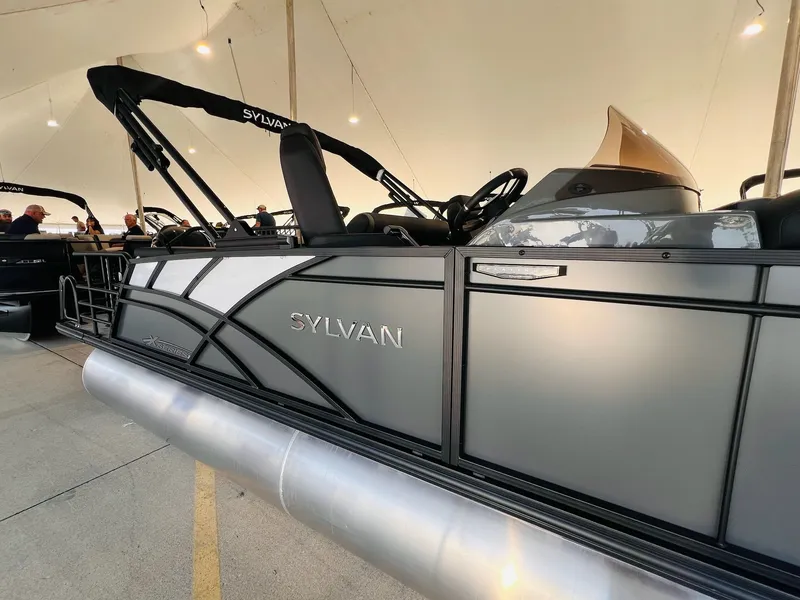 Slide: The Image of Sylvan X3 CLZ DH Mirage - Platinum Pkg 2026 - 20