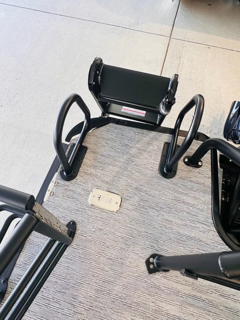 Slide: The Image of Sylvan X3 CLZ DH Mirage - Platinum Pkg 2026 - 3