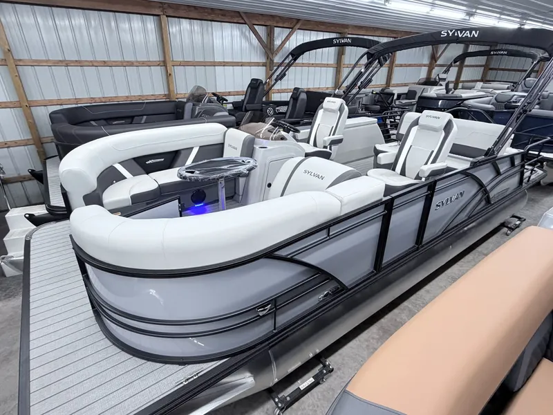 Slide: The Image of Sylvan X3 CLZ DH Mirage Tritoon 2026 - 10