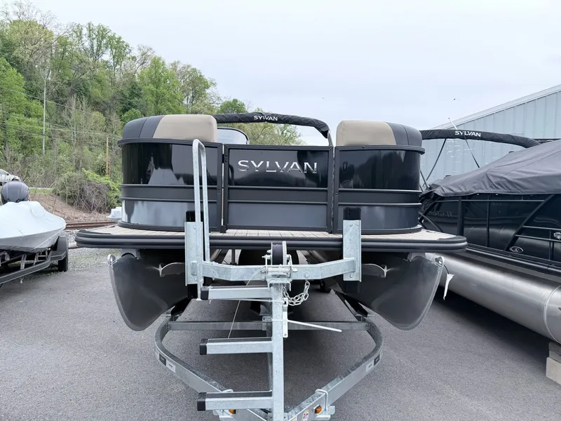 Slide: The Image of Sylvan L5 DLZ Bar Tritoon 2026 - 21