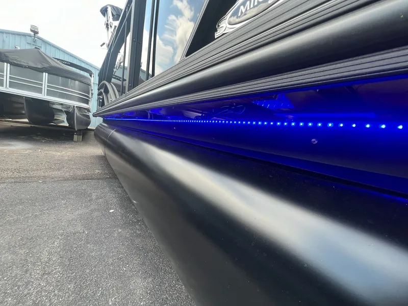 Slide: The Image of Sylvan Mirage 8520 Cruise 2026 - 34