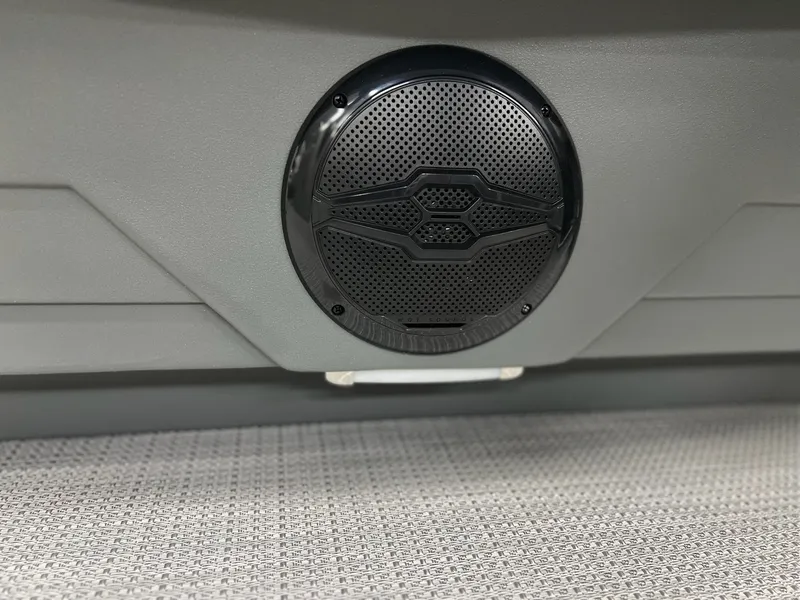 Slide: The Image of Sylvan Mirage 820 CRB 2026 - 5