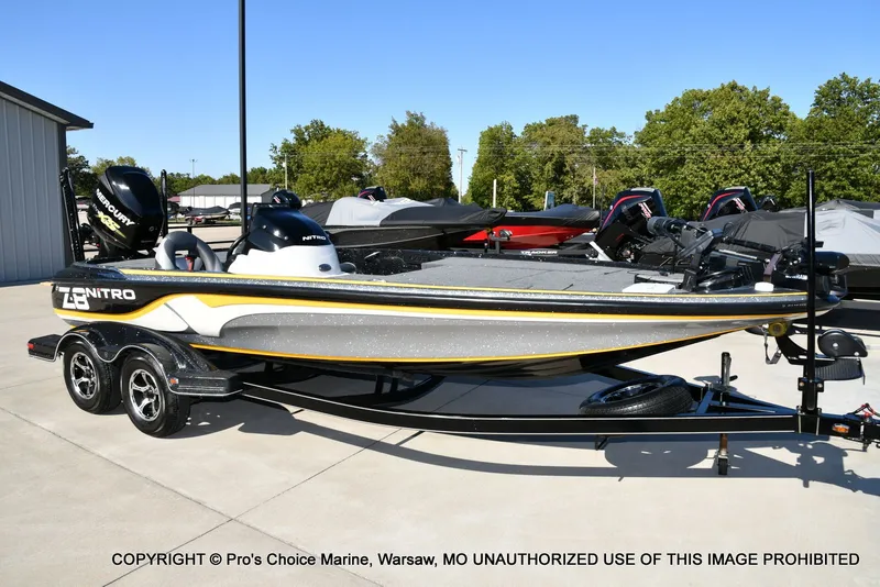 Slide: The Image of Nitro Z-8 w/250HP Mercury Pro-XS 2015 - 1