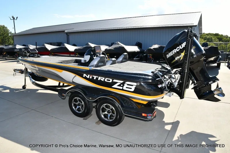 Slide: The Image of Nitro Z-8 w/250HP Mercury Pro-XS 2015 - 30