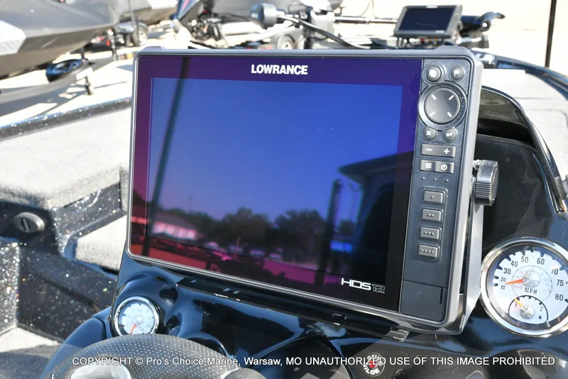 Slide: The Image of Nitro Z-8 w/250HP Mercury Pro-XS 2015 - 45