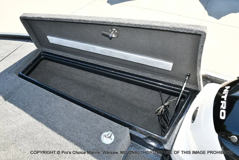 Slide: The Image of Nitro Z-8 w/250HP Mercury Pro-XS 2015 - 65