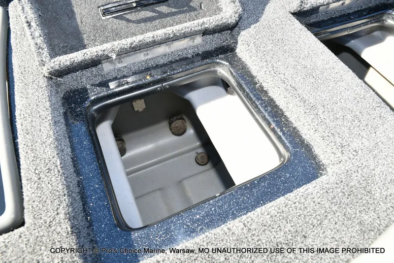 Slide: The Image of Nitro Z-8 w/250HP Mercury Pro-XS 2015 - 68