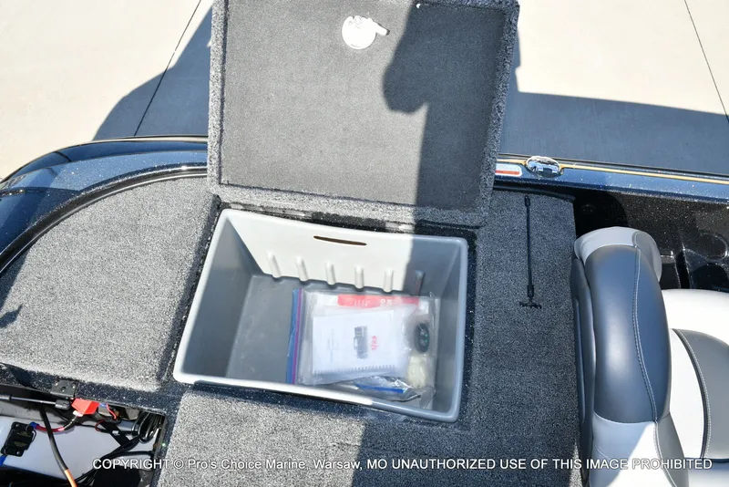 Slide: The Image of Nitro Z-8 w/250HP Mercury Pro-XS 2015 - 71