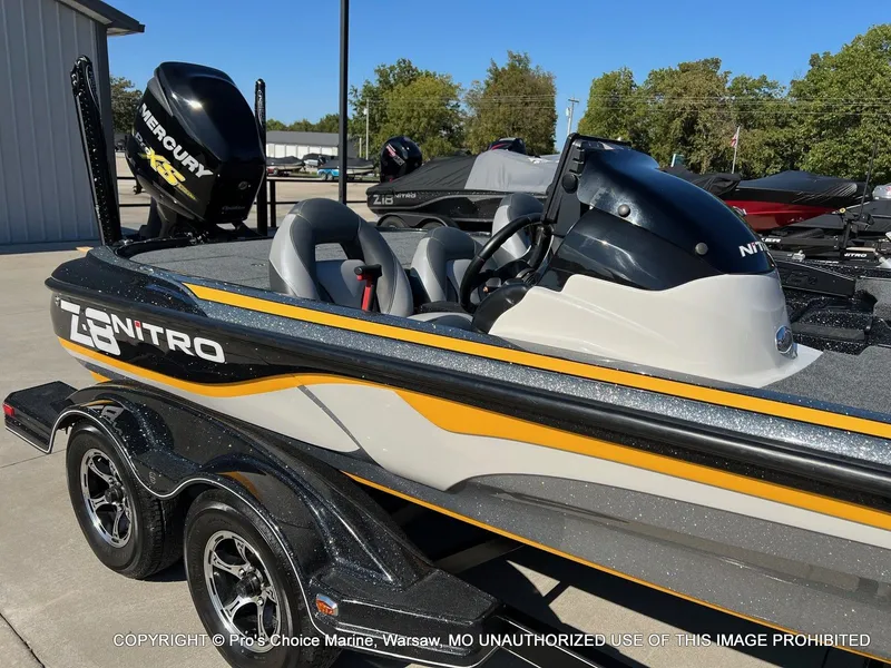 Slide: The Image of Nitro Z-8 w/250HP Mercury Pro-XS 2015 - 78