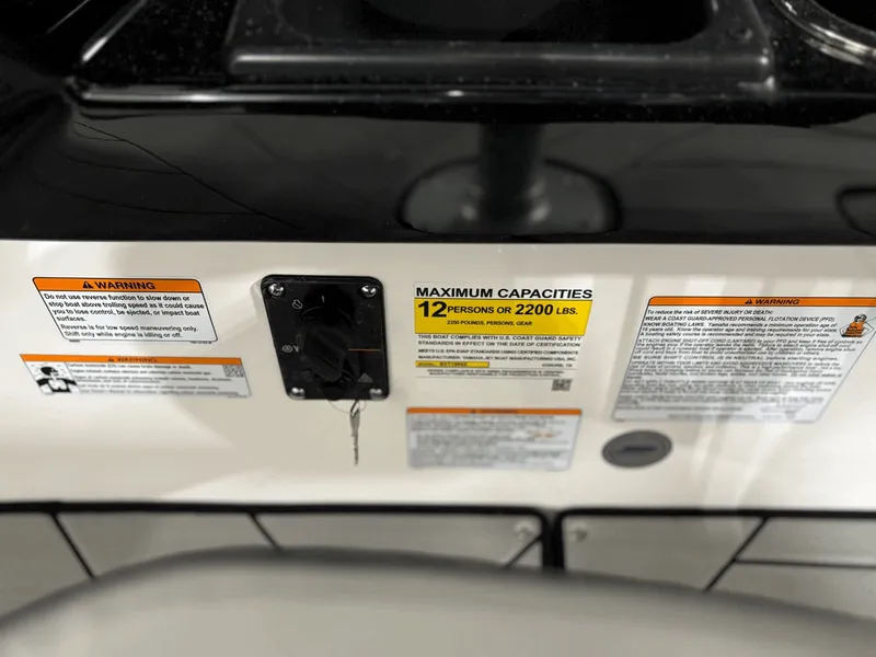 Slide: The Image of Yamaha 252XE 2025 - 29