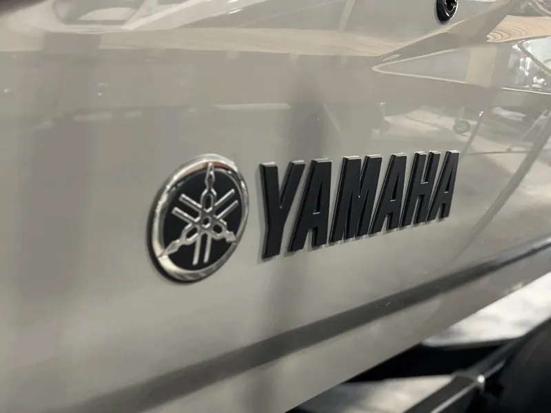 Slide: The Image of Yamaha 252XE 2025 - 31