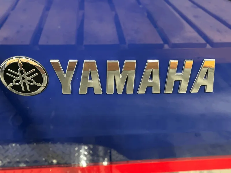 Slide: The Image of Yamaha 222SE 2026 - 27