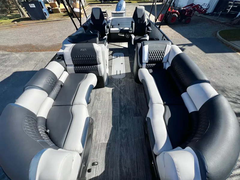 Slide: The Image of Avalon Catalina 23' Versatile Rear Bench Triple-Toon - INCOMING! 2026 - 8
