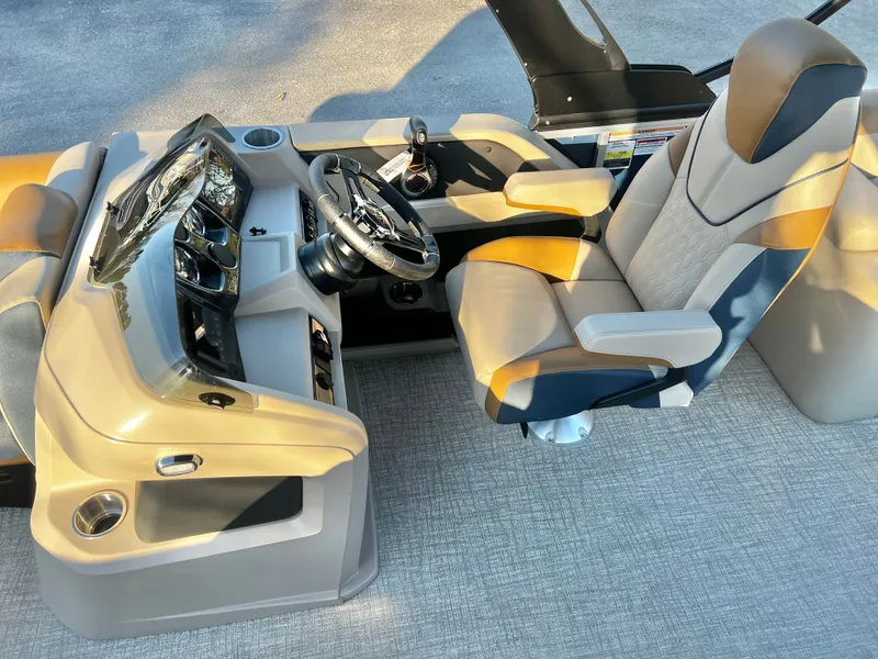 Slide: The Image of Avalon LSZ 23' Elite 2026 - 13