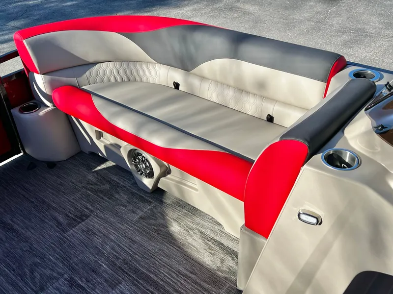 Slide: The Image of Avalon Venture 85 23' Quad Lounge Triple-Toon - INCOMING! 2026 - 28