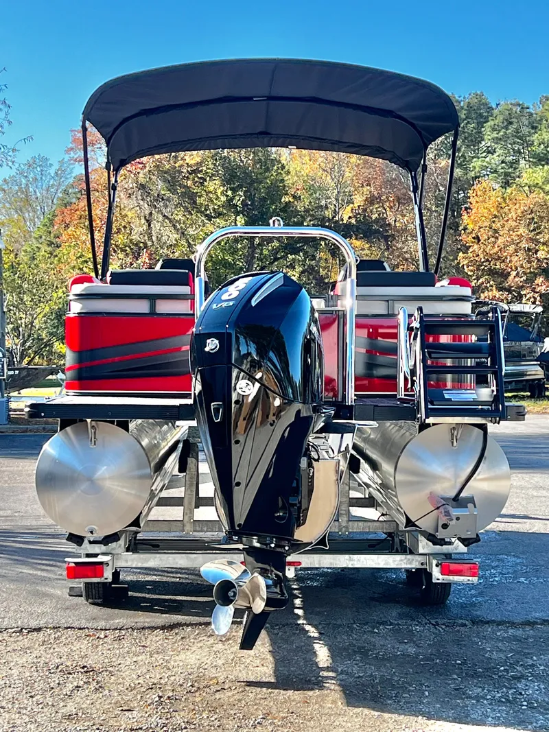 Slide: The Image of Avalon Venture 85 23' Quad Lounge Triple-Toon - INCOMING! 2026 - 4