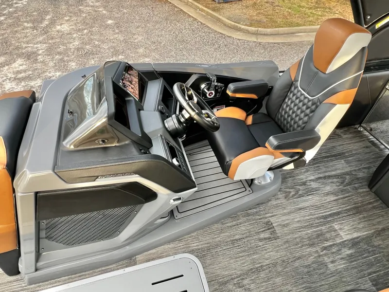 Slide: The Image of Avalon Excalibur LTD 25' Flex Lounge Triple-Toon - IN STOCK 2026 - 13