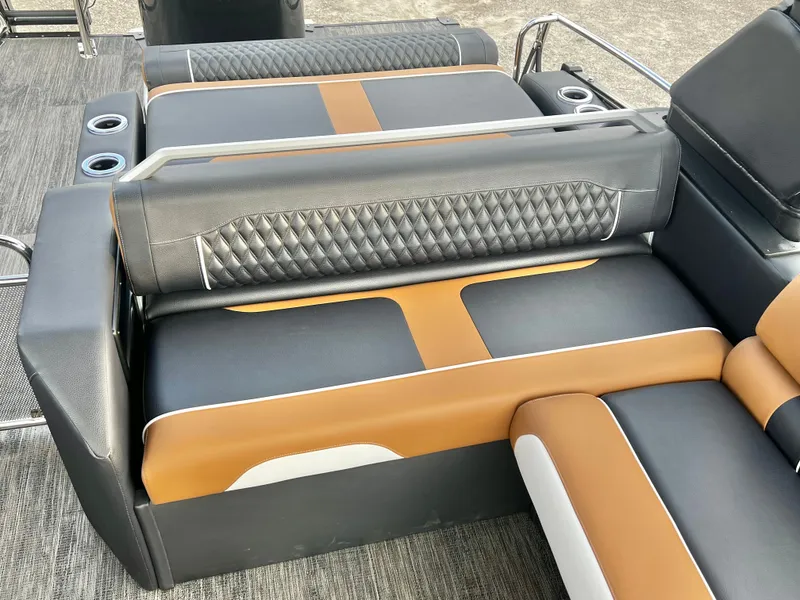 Slide: The Image of Avalon Excalibur LTD 25' Flex Lounge Triple-Toon - IN STOCK 2026 - 15