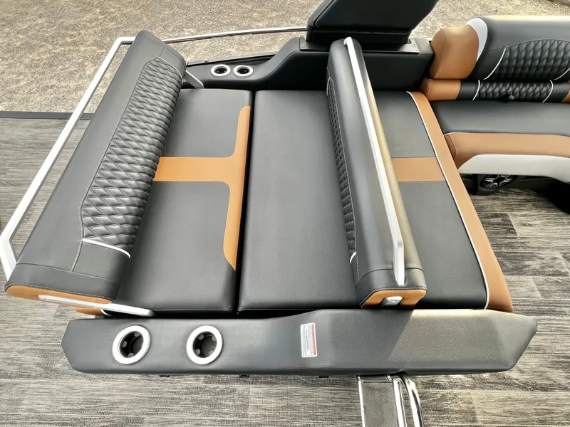 Slide: The Image of Avalon Excalibur LTD 25' Flex Lounge Triple-Toon - IN STOCK 2026 - 22