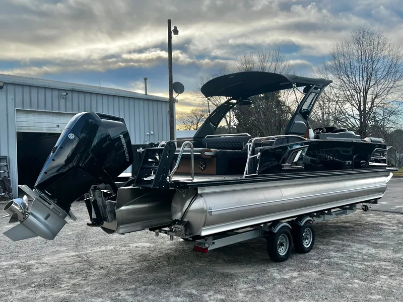 Slide: The Image of Avalon Excalibur LTD 25' Flex Lounge Triple-Toon - IN STOCK 2026 - 5