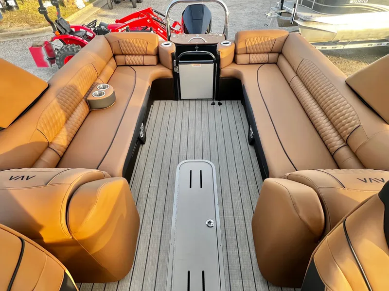 Slide: The Image of Avalon Catalina 25' Quad Lounge Windshield Triple-Toon 2026 - 14
