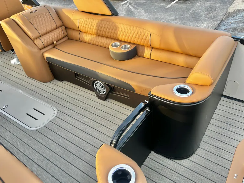 Slide: The Image of Avalon Catalina 25' Quad Lounge Windshield Triple-Toon 2026 - 20