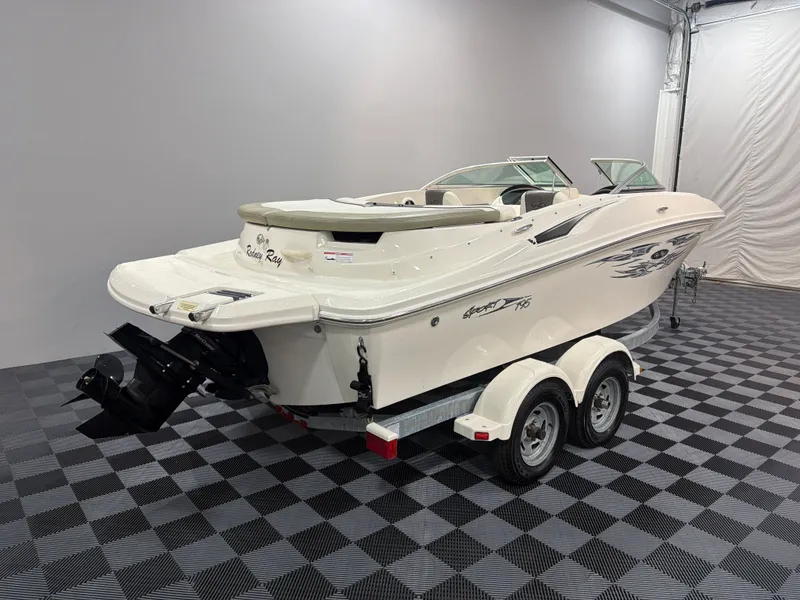 Slide: The Image of Sea Ray 195 Sport 2007 - 3