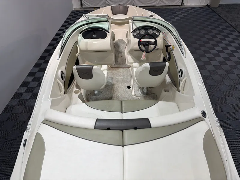 Slide: The Image of Sea Ray 195 Sport 2007 - 6