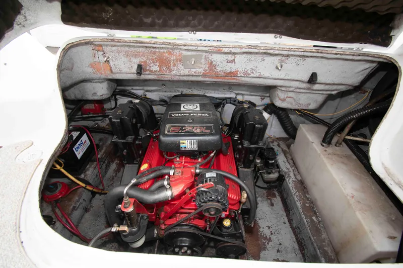 Slide: The Image of Engine compartment of a 2004 Crownline 235 CCR boat with Volvo Penta 5.7L engine. - 10