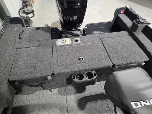 Slide: The Image of Lund 1775 Adventure Sport 2026 - 5