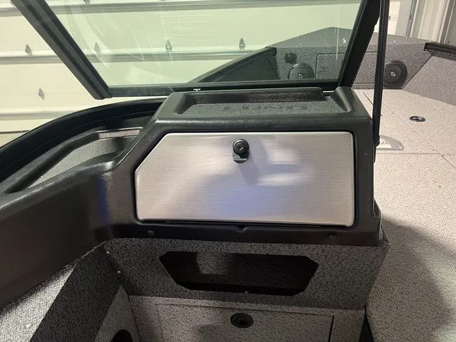 Slide: The Image of Lund 1875 Impact XS Sport 2026 - 17