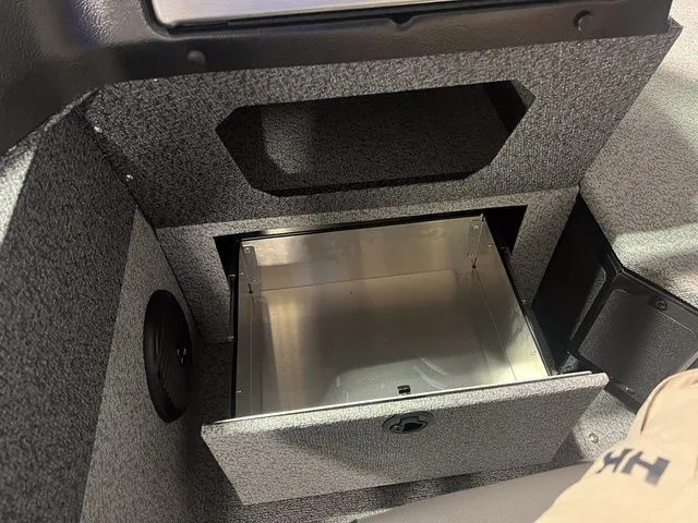 Slide: The Image of Lund 1875 Impact XS Sport 2026 - 5