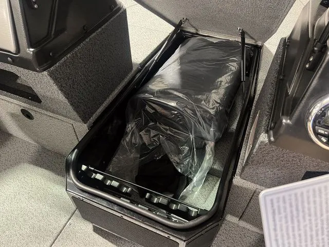 Slide: The Image of Lund 1875 Impact XS Sport 2026 - 9