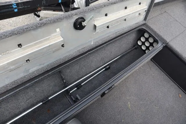 Slide: The Image of Ranger RT188C 2019 - 10