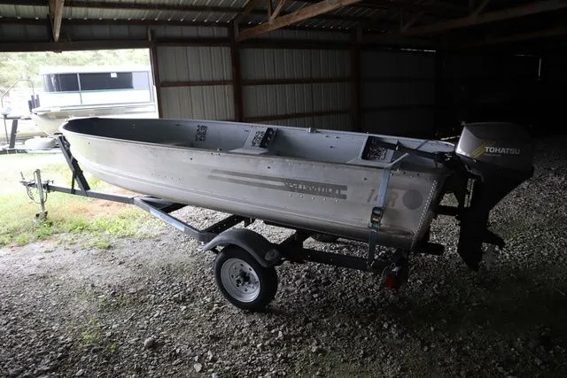 Slide: The Image of Sea Nymph 14R Utility V 1982 - 2