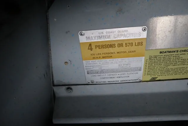 Slide: The Image of Sea Nymph 14R Utility V 1982 - 5