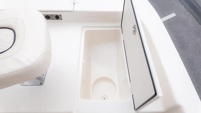 Slide: The Image of Carolina 17 LS 2023 - 13