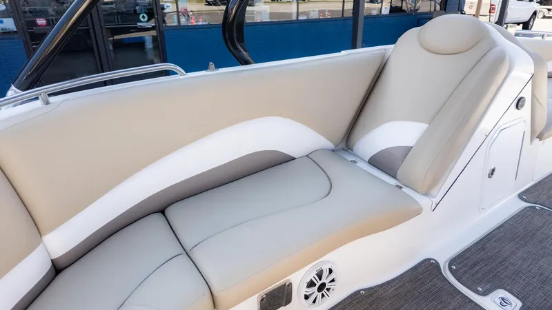 Slide: The Image of Hurricane 202 SS 2017 - 10