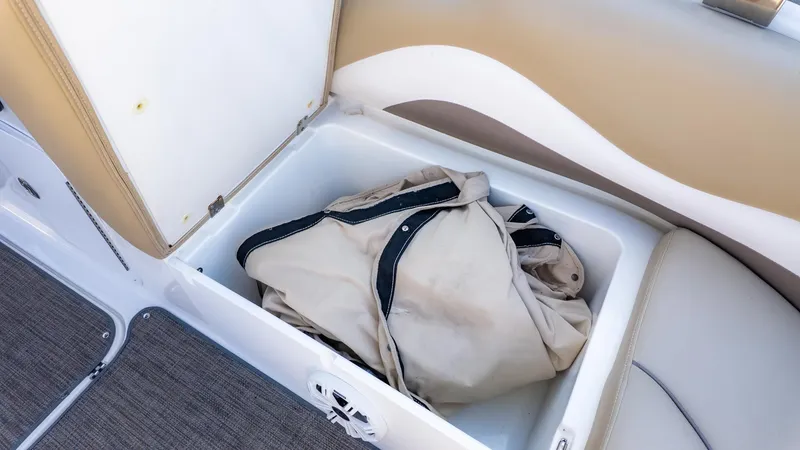 Slide: The Image of Hurricane 202 SS 2017 - 14