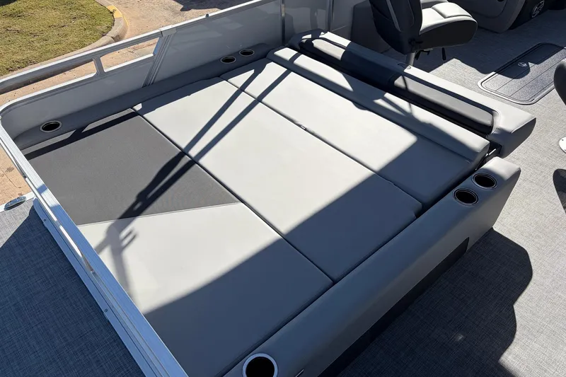 Slide: The Image of Sun Tracker Party Barge 22 RF XP3 2026, featuring spacious seating and cup holders. - 45