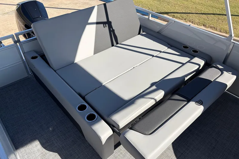 Slide: The Image of 2026 Sun Tracker Party Barge 22 RF XP3 with spacious seating and cup holders. - 46