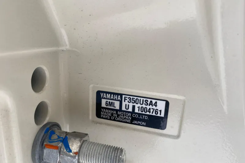 Slide: The Image of Yamaha F350USA4 engine label on 2025 Grady-White Freedom 345 boat. - 26