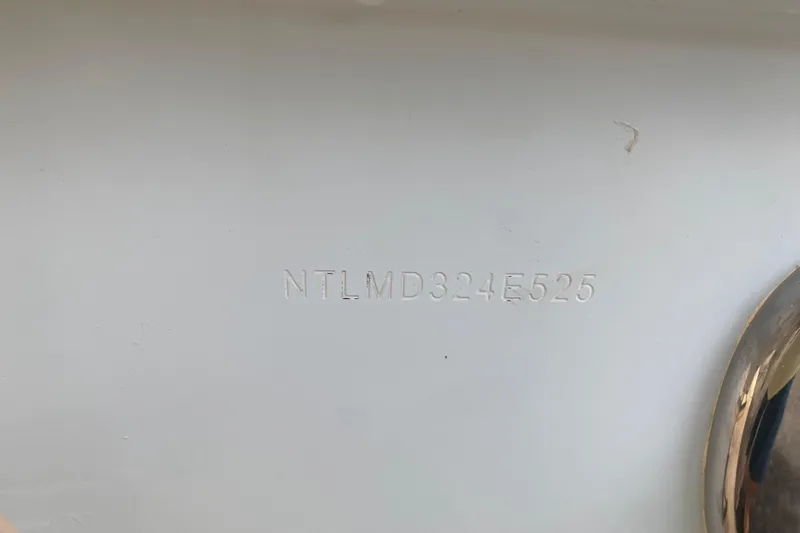 Slide: The Image of 2025 Grady-White Freedom 345 hull identification number: NTLM324E525. - 28