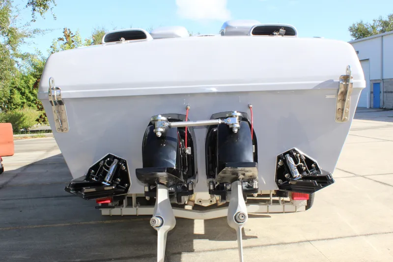 Slide: The Image of Rear view of 2007 Chaudron 41 SS boat with dual outboard motors. - 20