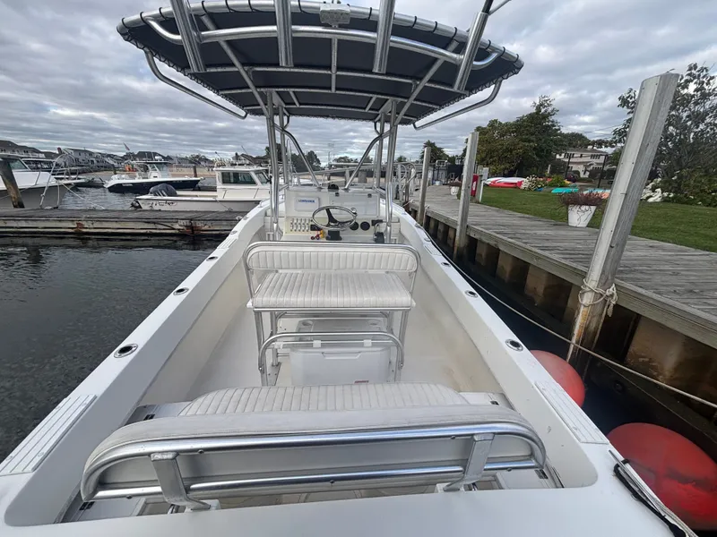 Slide: The Image of Dusky 252 XF Open Fisherman Front Cuddy 2017 - 17