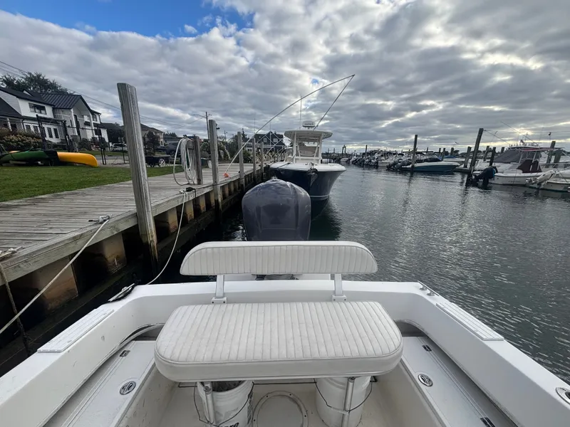 Slide: The Image of Dusky 252 XF Open Fisherman Front Cuddy 2017 - 5