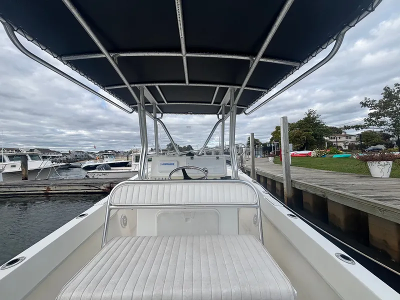 Slide: The Image of Dusky 252 XF Open Fisherman Front Cuddy 2017 - 7