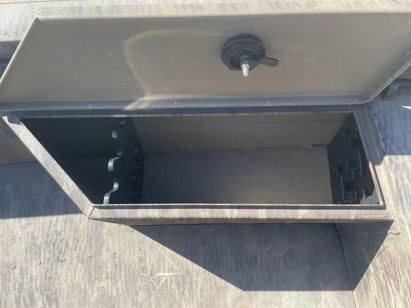 Slide: The Image of G3 18 DLX 2017 - 18