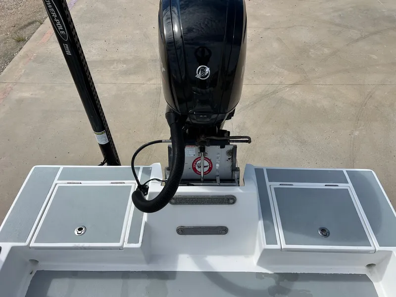 Slide: The Image of Shallow Sport Sport 18 2015 - 23