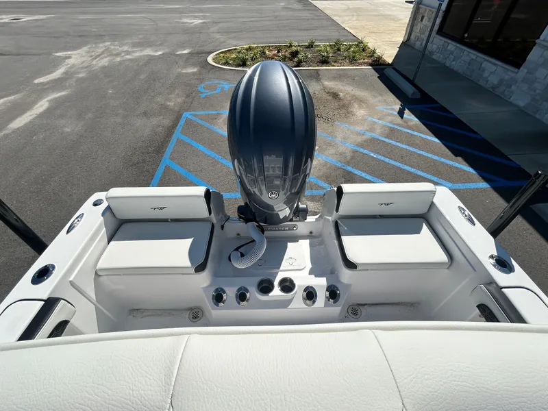 Slide: The Image of Tidewater 198 CC Adventure 2026 - 14